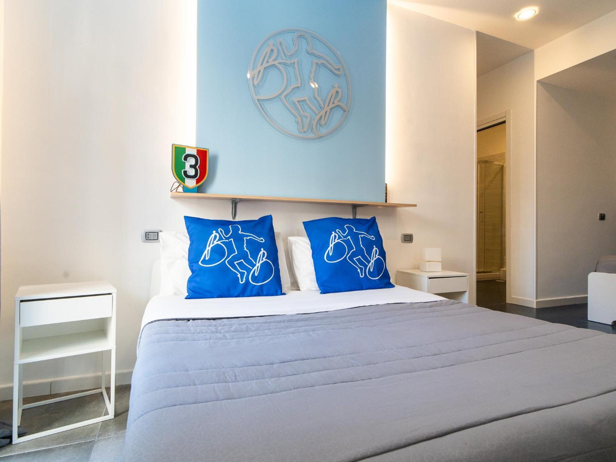 B&B I Murales Naples Extérieur photo